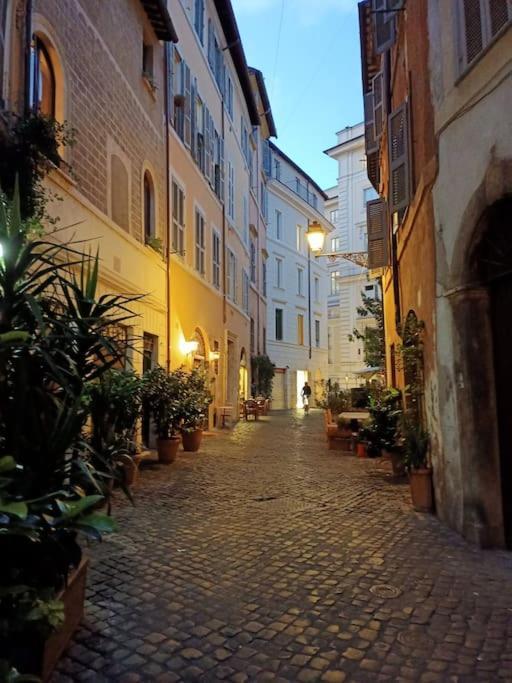 Locanda Cappellari - Campo De' Fiori Rom Exterior foto