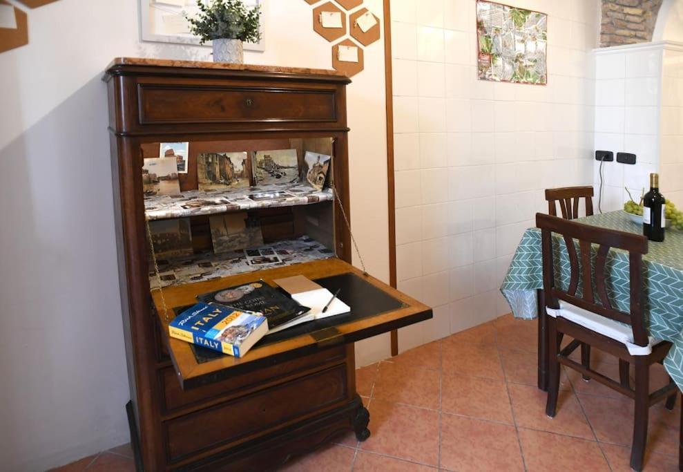 Locanda Cappellari - Campo De' Fiori Rom Exterior foto